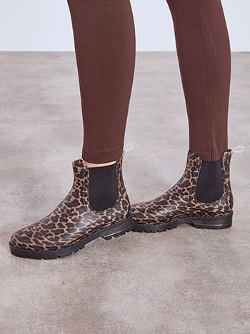 Γαλότσα μποτάκι μονόχρωμο σε καφέ