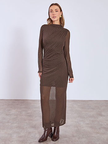 Φόρεμα πουά ημιδιάφανο με σούρες σε καφέ