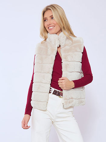 Γιλέκο με γούνα σε μπεζ