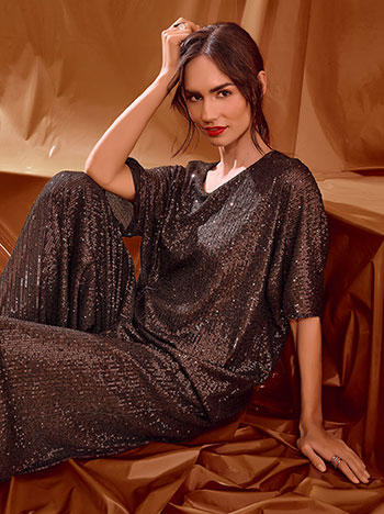 Top with sequins in brown