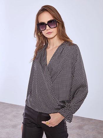 Top wrap front polka dot in black