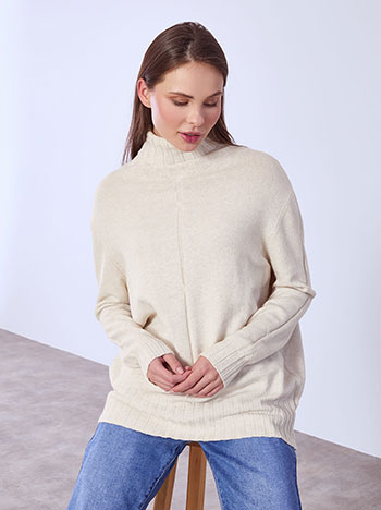 Ζιβάγκο με διακοσμητική ραφή σε μπεζ