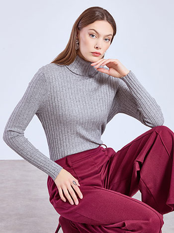 Turtleneck ribbed in grey