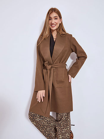 Coat with detachable belt in brown