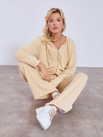 Tracksuit set with hoodie in beige
