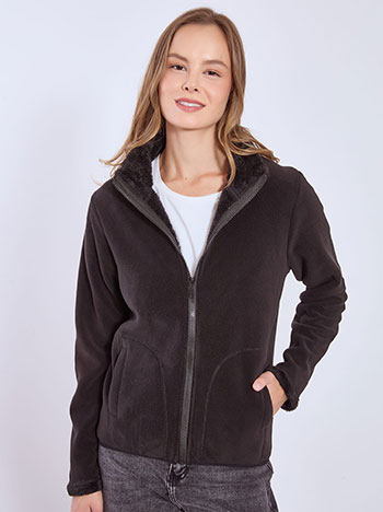 Ζακέτα με επένδυση σε μαύρο