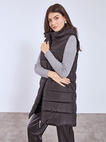 Μπουφάν αμάνικο με οριζόντιες ραφές σε μαύρο