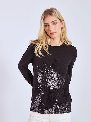 Πουλόβερ με βελούδινες λεπτομέρειες σε μαύρο