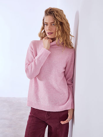 Tutleneck monochrome with viscose in pink
