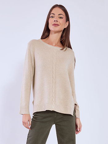 Πουλόβερ με ανοίγματα στο πλάι σε μπεζ σκούρο