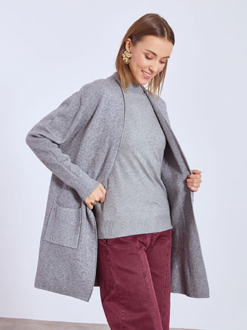 Cardigan knitted with viscose in grey