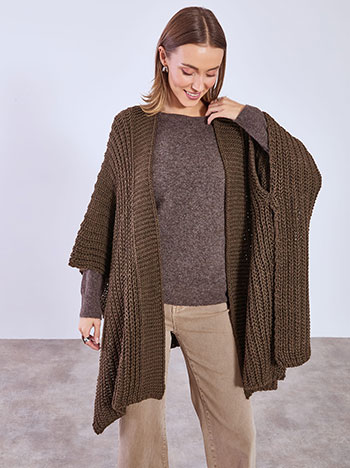 Ζακέτα με χοντρή πλέξη σε καφέ σκούρο