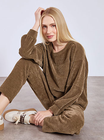 Μπλούζα κοτλέ μονόχρωμη σε καφέ