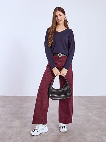 Jeans wide leg with decorative seams in wine red