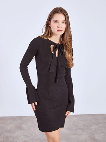 Φόρεμα ριπ με δέσιμο μπροστά σε μαύρο