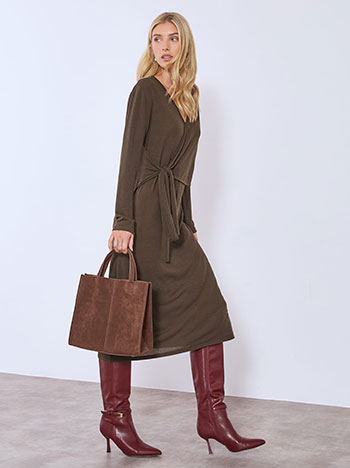 Φόρεμα κρουαζέ με δέσιμο μίντι σε καφέ σκούρο