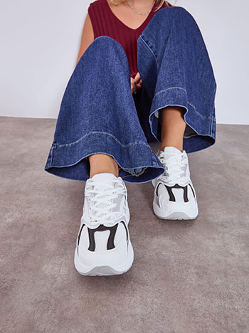 Sneakers with metallic details in white