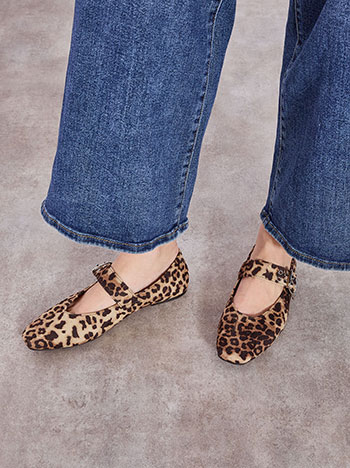 Shoes flat with animal print in brown