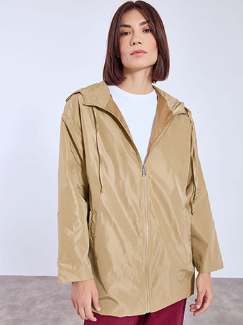 Μπουφάν αντιανεμικό με κουκούλα σε μπεζ