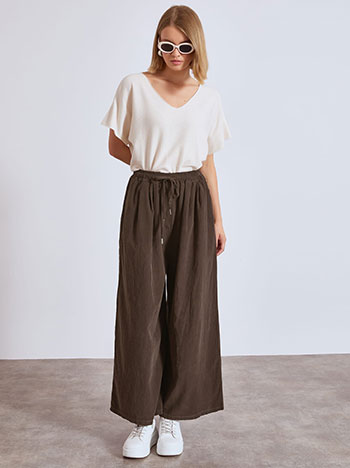 Wide leg corduroy trousers with pleats in dark brown