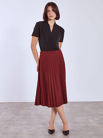 Φούστα μίντι πλισέ σε μπορντό