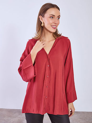 Shirt monochrome in dark red