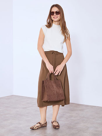 Skirt knitted midi in brown