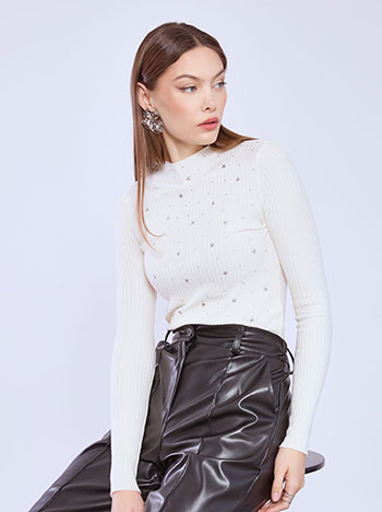 Sweater ribbed with stars and strass in off white
