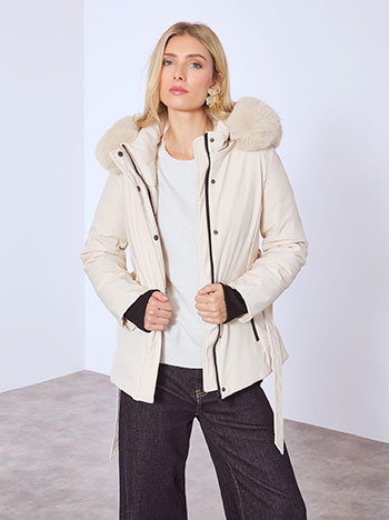 Μπουφάν puffer με αποσπώμενη ζώνη σε μπεζ