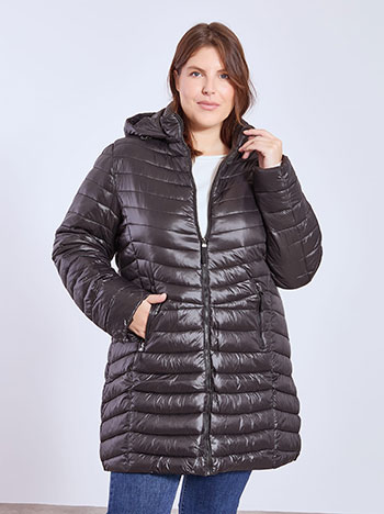 Μπουφάν γυαλιστερό καπιτονέ σε μαύρο