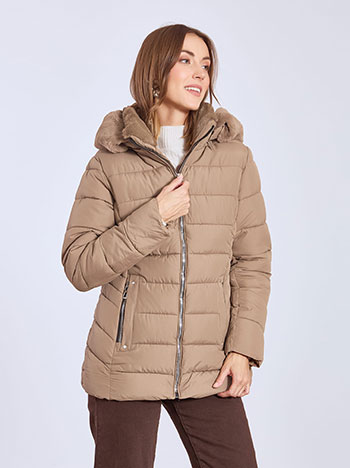 Jacket quilted with hoodie in brown