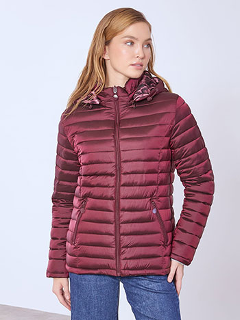 Jacket puffer reversible with animal print in wine red