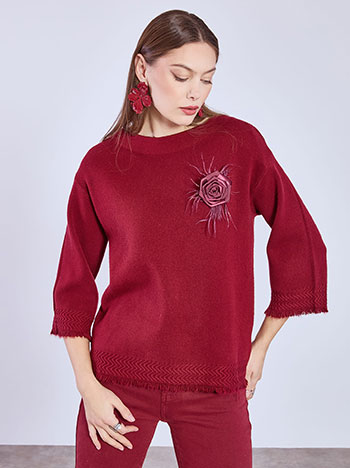 Sweater with detachable pin in wine red