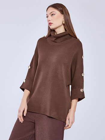 Turtleneck with metallic buttons in brown
