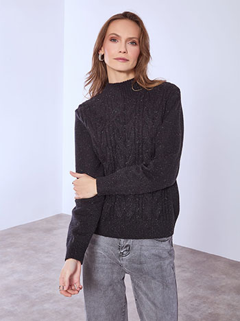 Πουλόβερ μεταλλιζέ με ανάγλυφα σχέδια σε μαύρο