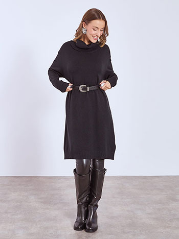 Dress midi knitted with turtleneck in black