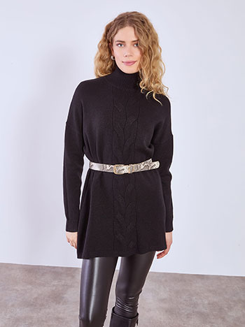 Sweater long with textured detail in black