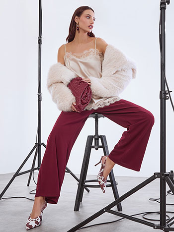 Παντελόνα με πιέτες σε μπορντό