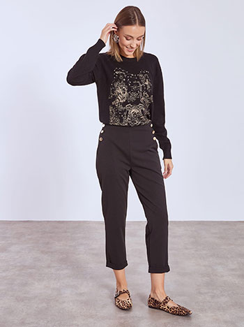 Trousers with decorative buttons in black