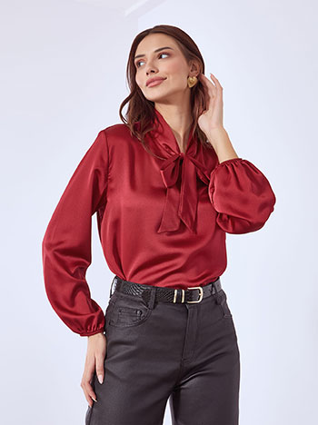 Top satin with tie in wine red