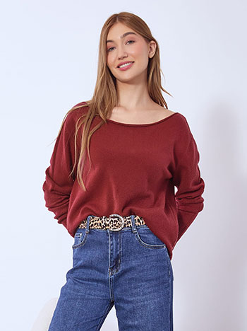 Sweater with rolled up neckline in wine red