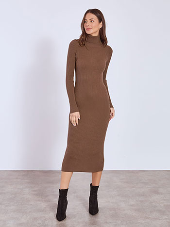 Dress midi with turtleneck in brown