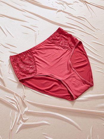 Σλιπ με λεπτομέρειες δαντέλας σε κόκκινο σκούρο