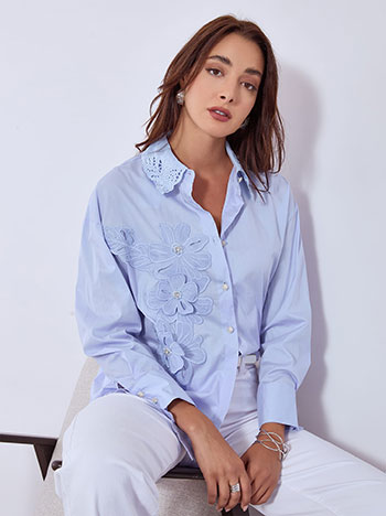 Shirt with flowers and strass in sky blue