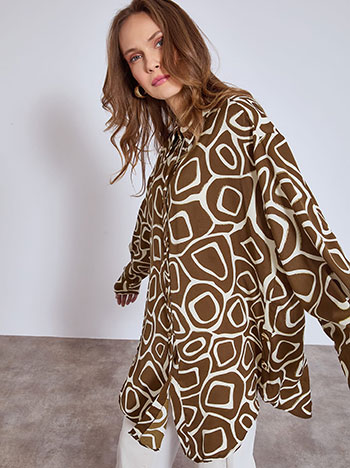 Shirt printed with glitter in brown
