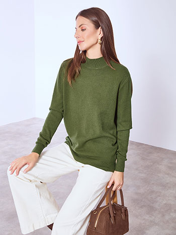 Sweater with viscose in khaki