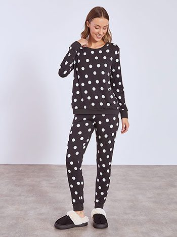 Pyjama set with polka dots in black