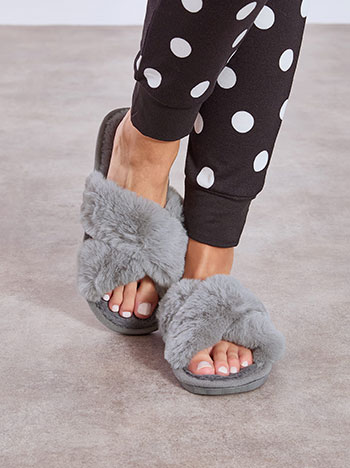 Slippers furry with cross detail in grey