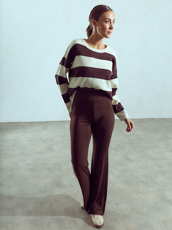 Stretch flared trousers in dark brown