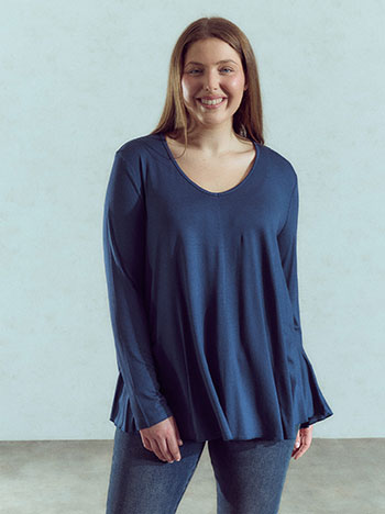 V neck top in dark blue